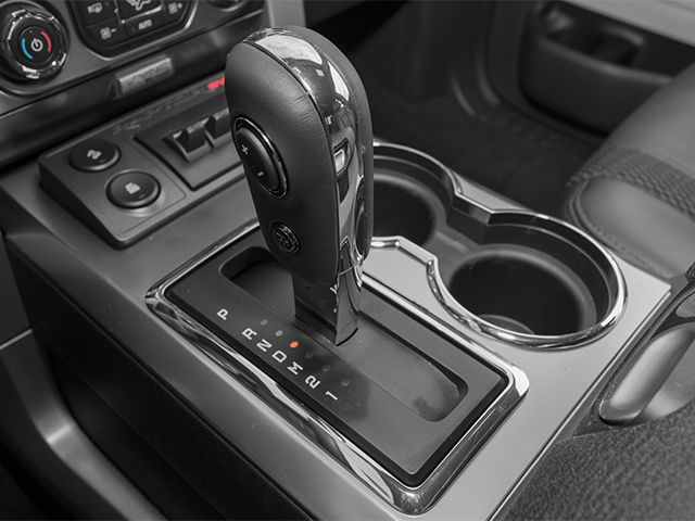 2013 Ford F-150 SVT Raptor | Luxury Pkg | Moonroof | HID Headlights