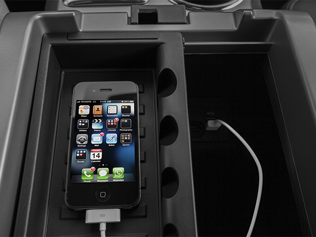 2013 Ford F-150 SVT Raptor | Luxury Pkg | Moonroof | HID Headlights