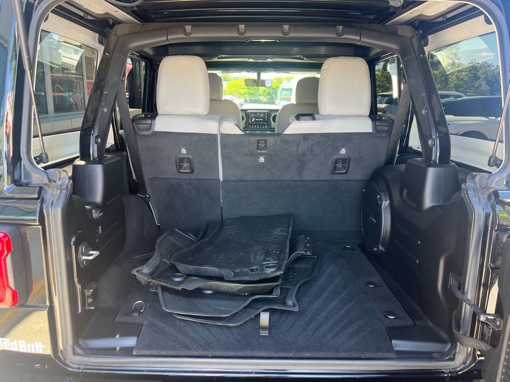 2023 Jeep Wrangler Altitude 4WD | Cold Weather Pkg | Sky One-Touch Power Top