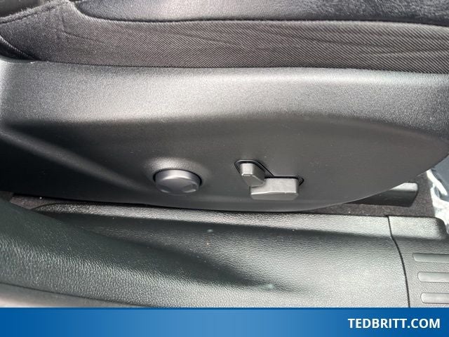 2022 Jeep Cherokee Limited 4WD | Pano Roof | BLIS | Remote Start