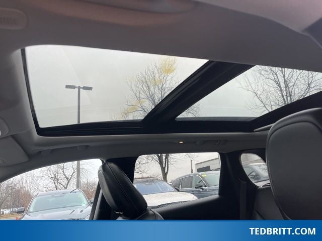 2022 Jeep Cherokee Limited 4WD | Pano Roof | BLIS | Remote Start