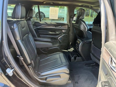 2023 Jeep Grand Cherokee L Overland 4WD | Pano Roof | BLIS | Entertain Pkg