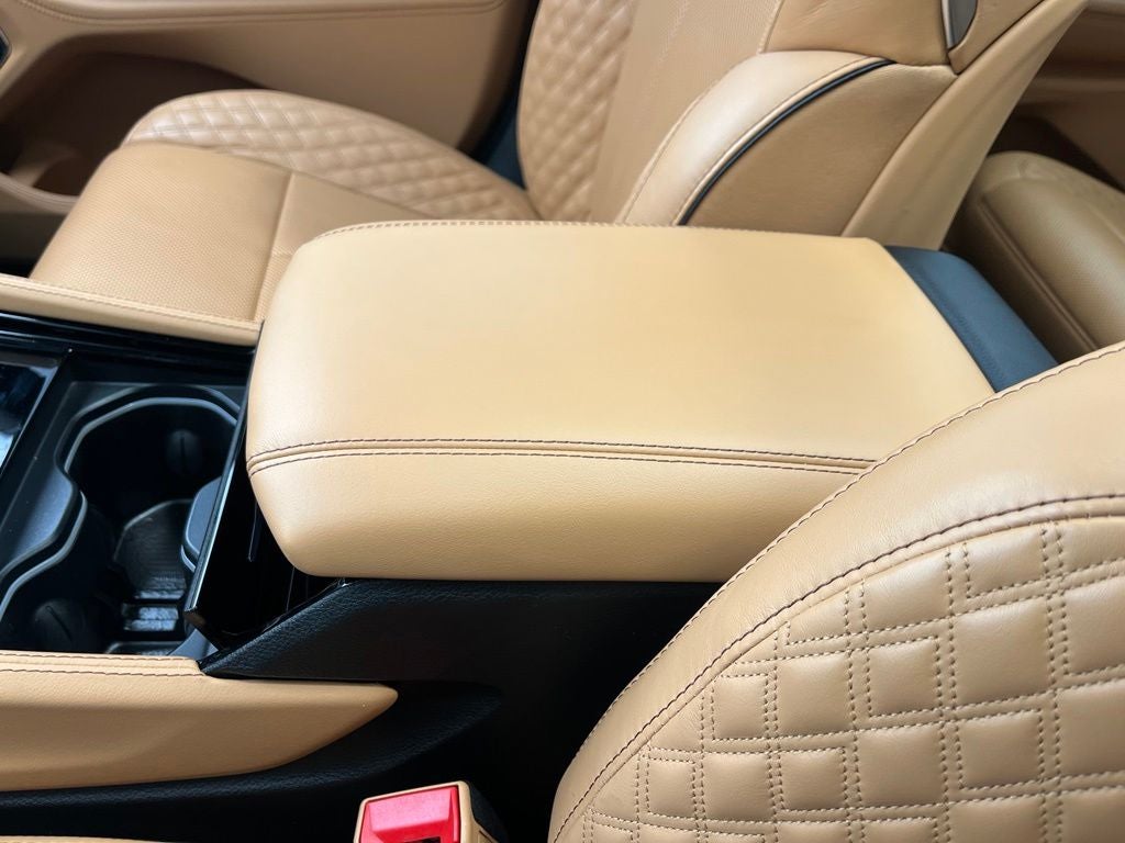 2023 Jeep Grand Cherokee L Summit Reserve 4WD | Moonroof | 360 Cam | High Alt