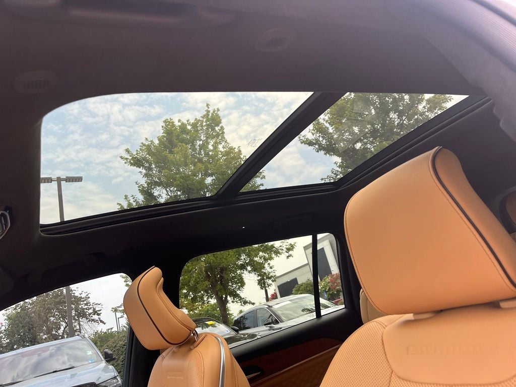 2023 Jeep Grand Cherokee L Summit Reserve 4WD | Moonroof | 360 Cam | High Alt
