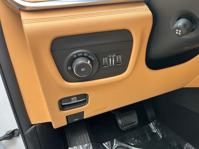 2023 Jeep Grand Cherokee L Summit Reserve 4WD | Moonroof | 360 Cam | High Alt