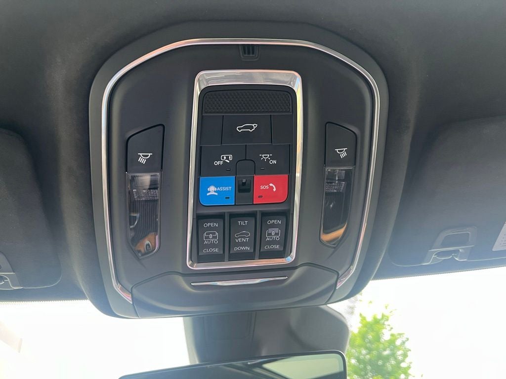 2025 Jeep Grand Cherokee L Summit 4WD | Pano Roof | 360 Cam | 23U Pkg