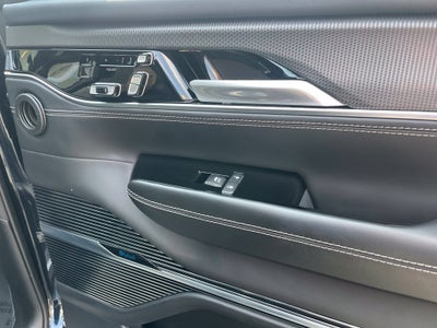2023 Jeep Grand Wagoneer Series II 4WD | Flexible Seating Pkg | 28T Obsidian Pkg