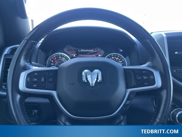 2022 RAM 1500 Big Horn/Lone Star | Night Edition | Pano Moonroof |