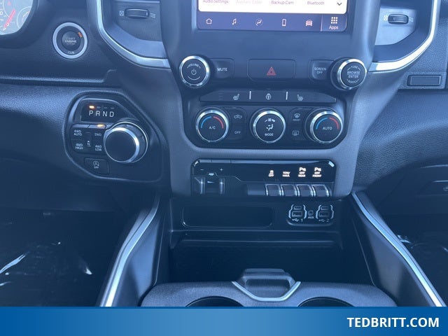 2022 RAM 1500 Big Horn/Lone Star | Night Edition | Pano Moonroof |