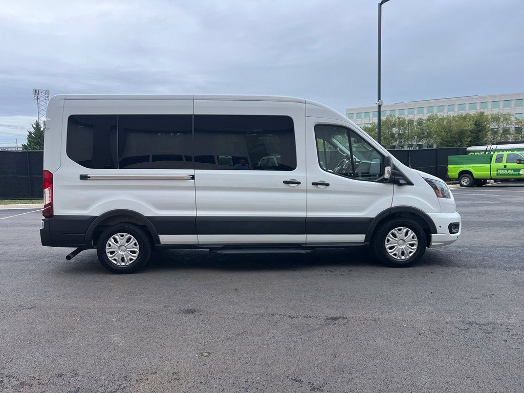 2026 Ford Transit-350 XLT Medium Roof | 15-Passenger