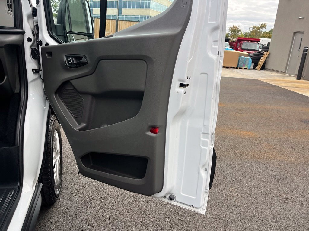 2024 Ford Transit-350 XLT 15 Passenger | LKAS | BLIS | Remote Start