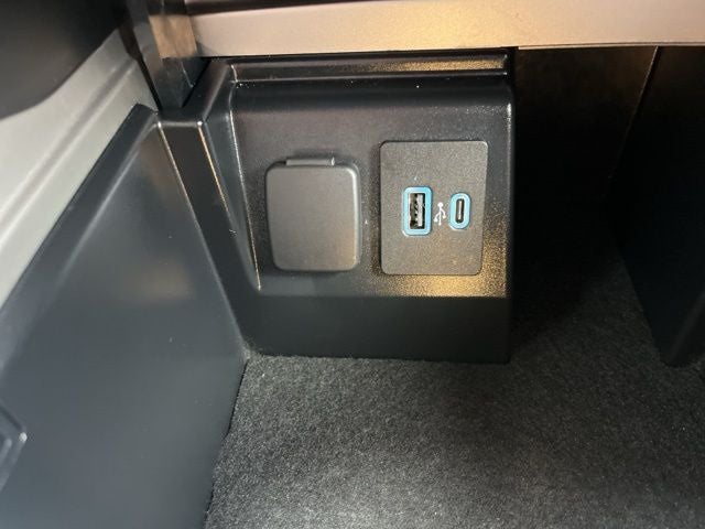 2023 Ford Explorer Platinum 4WD | Pano Roof | 360 Cam | Tech Pkg