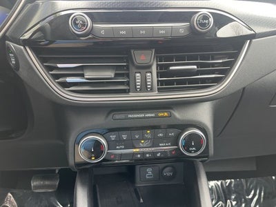 2022 Ford Escape SEL AWD | Pano Roof | Tech Pkg | BLIS | Co-Pilot360 +
