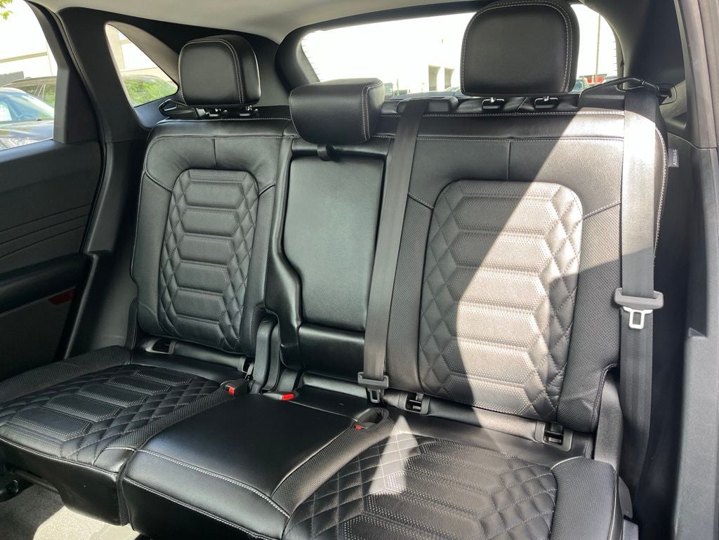 2023 Ford Escape Platinum AWD | Pano Roof | Premium Tech Pkg | 360 Cam | BLI