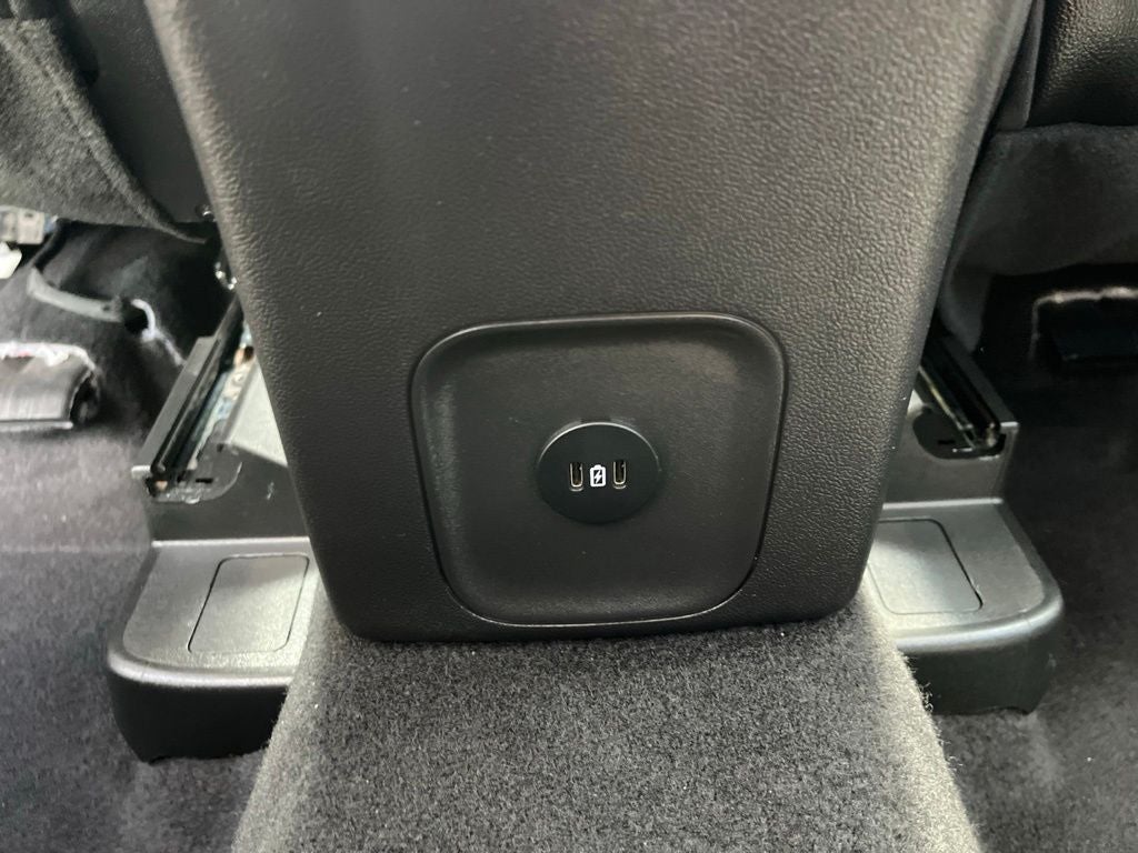 2023 Ford Escape Platinum AWD | Pano Roof | Premium Tech Pkg | 360 Cam | BLI