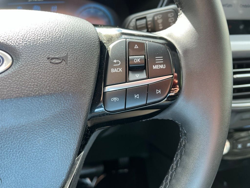 2023 Ford Escape Platinum AWD | Pano Roof | Premium Tech Pkg | 360 Cam | BLI
