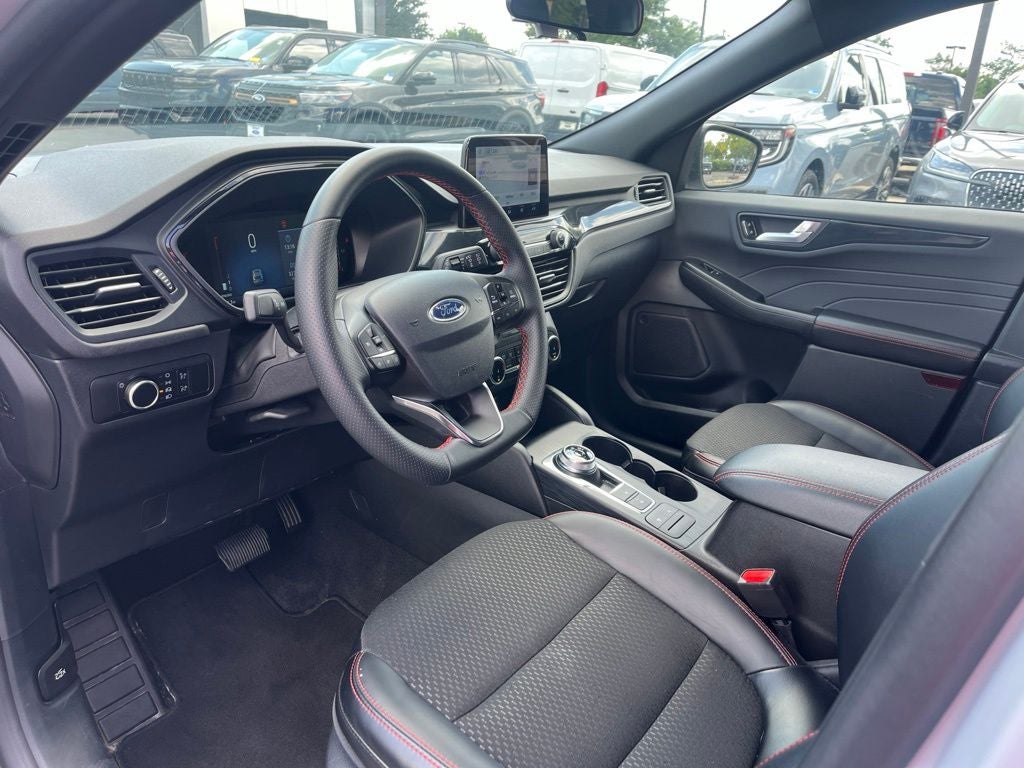 2026 Ford Escape ST-Line AWD | BLIS | CarPlay/Android Auto | 1 Owner