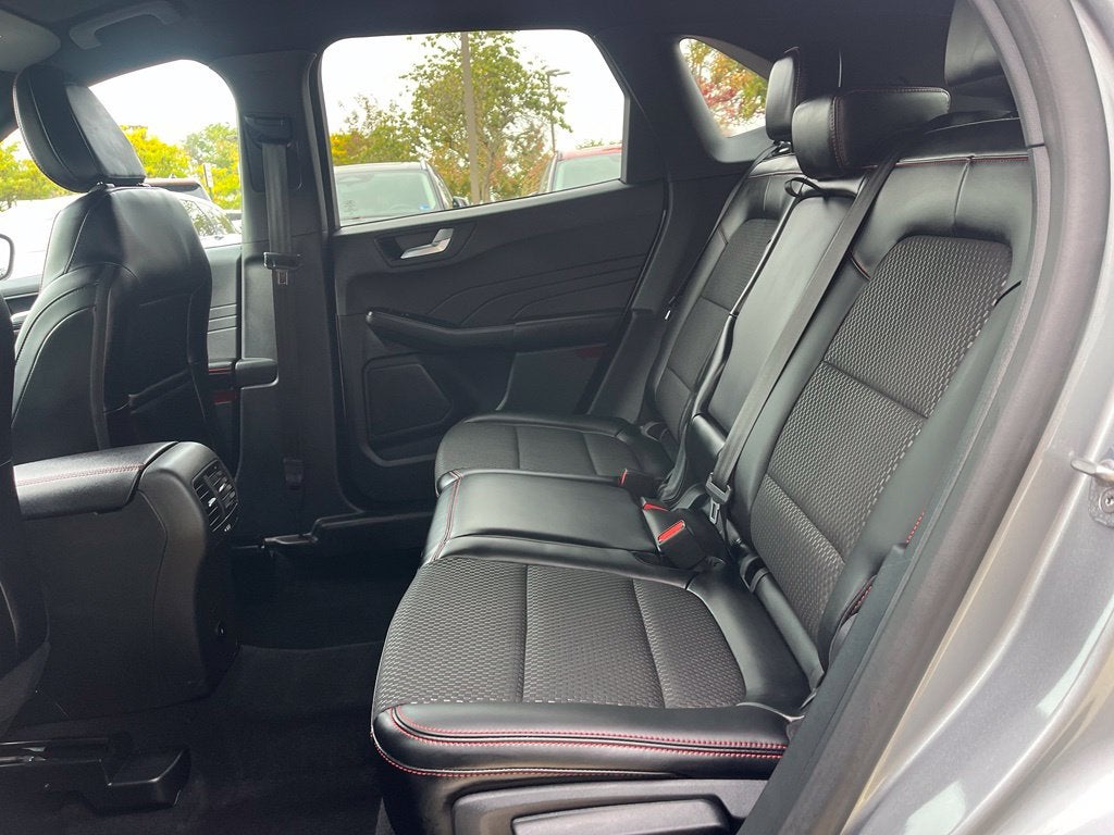 2024 Ford Escape ST-Line AWD | Tech Pkg | LKAS | BLIS | SYNC 4