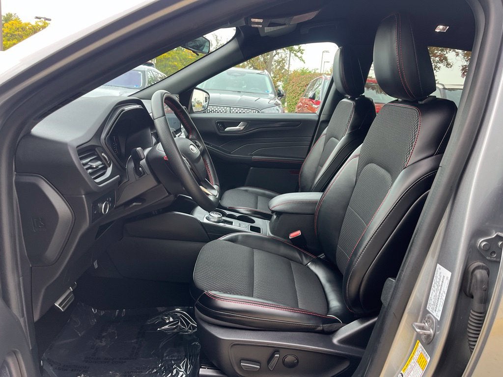 2024 Ford Escape ST-Line AWD | Tech Pkg | LKAS | BLIS | SYNC 4