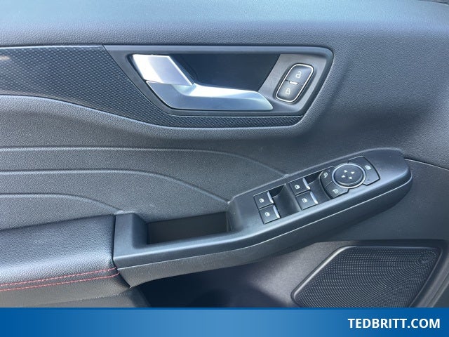 2024 Ford Escape ST-Line AWD | Cold Weather Pkg | BLIS | Tech Pkg