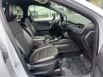 2025 Ford Escape ST-Line Select AWD | CarPlay/Android Auto | BLIS | Htd Front Seat