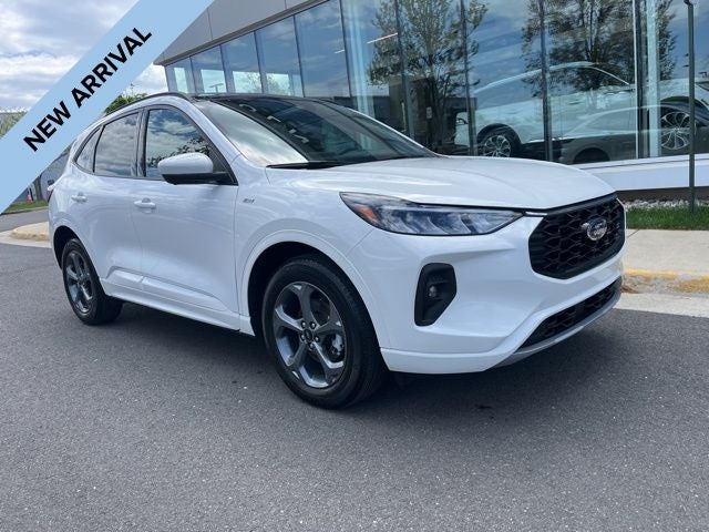 2023 Ford Escape Hybrid ST-Line Select | 360 Cam | Pano Moonroof | BLIS |