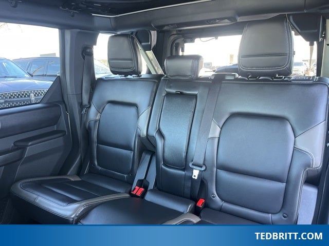 2025 Ford Bronco Outer Banks 4WD | BLIS | Co-Polit360 | Heated Seats |Hard Top