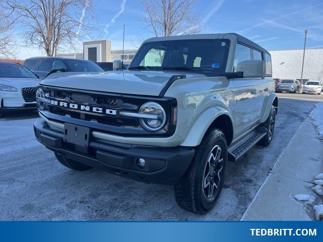 2025 Ford Bronco Outer Banks 4WD | BLIS | Co-Polit360 | Heated Seats |Hard Top