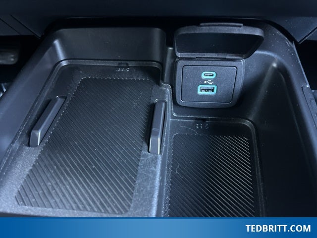 2025 Ford Bronco Outer Banks 4WD | BLIS | Co-Polit360 | Heated Seats |Hard Top