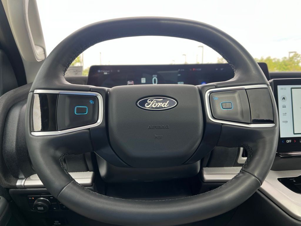 2025 Ford Expedition Max Active 4WD | Pano Roof | 360 Cam | BLIS | HD Tow Pkg