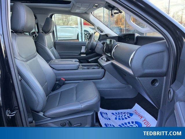 2025 Ford Expedition Max Active 4WD | Bluecruise Equip | Heavy Duty Trailer Tow |