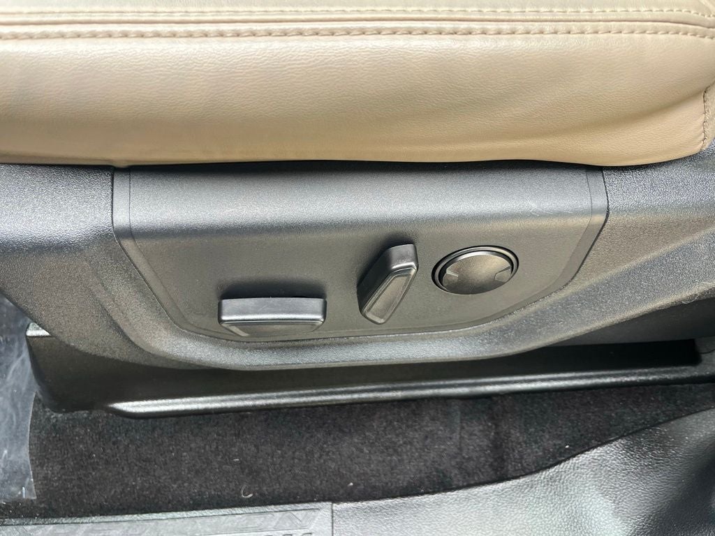 2023 Ford Expedition Max XLT 4WD | Pano Roof | HD Tow Pkg | Heat/Vent Seats