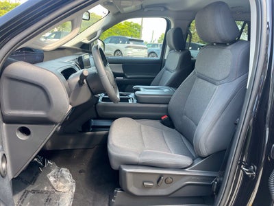 2025 Ford Expedition Active 4WD | 360 Camera | BLIS | HD Tow Pkg
