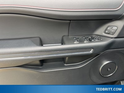 2024 Ford Expedition Limited Stealth Edition 4WD | Pano Roof | 360 Camera