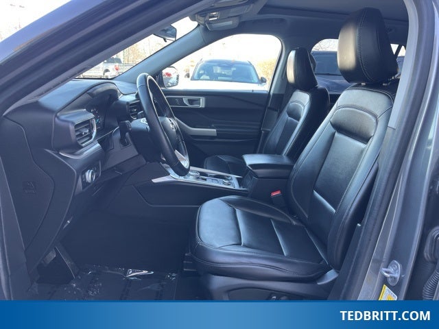 2023 Ford Explorer XLT 4WD | NAV | Pano Roof | BLIS | Remote Start