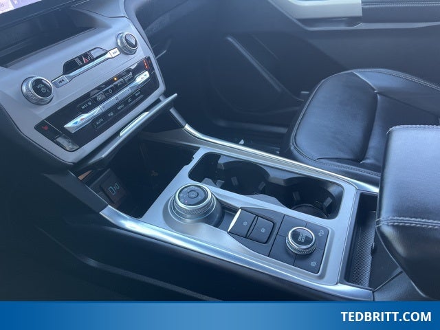 2023 Ford Explorer XLT 4WD | NAV | Pano Roof | BLIS | Remote Start