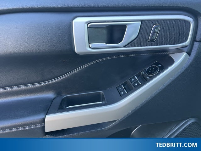 2023 Ford Explorer XLT 4WD | NAV | Pano Roof | BLIS | Remote Start