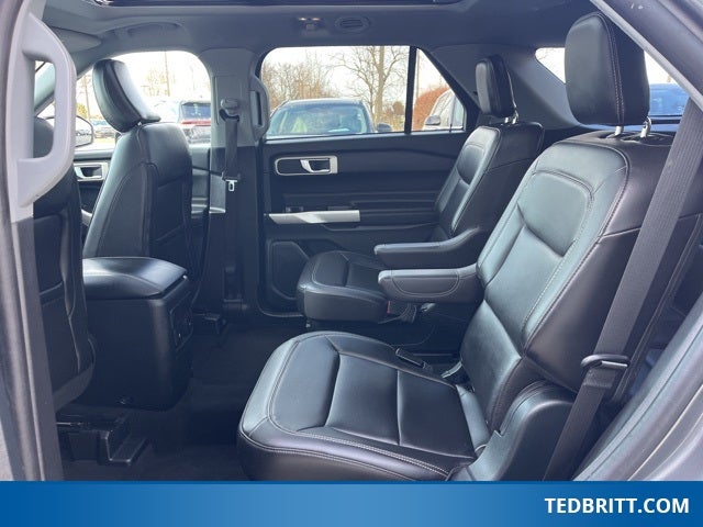 2023 Ford Explorer XLT 4WD | Pano Roof | Heated Seats | Tow Pkg