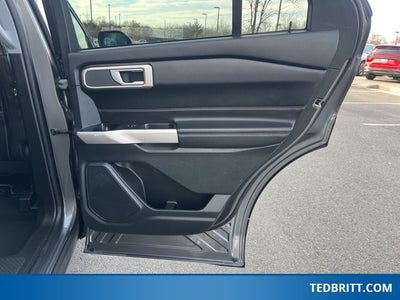 2023 Ford Explorer XLT 4WD | Pano Roof | Heated Seats | Tow Pkg