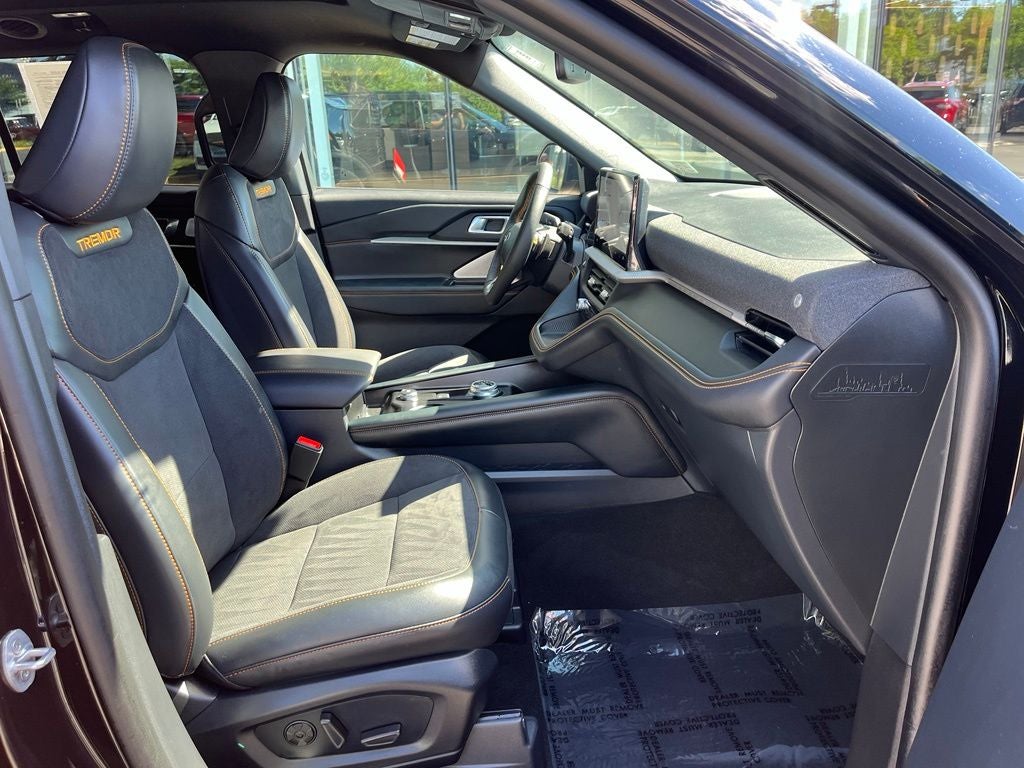 2026 Ford Explorer Tremor 4WD | Ultimate Pkg | Pano Roof | 360 Camera