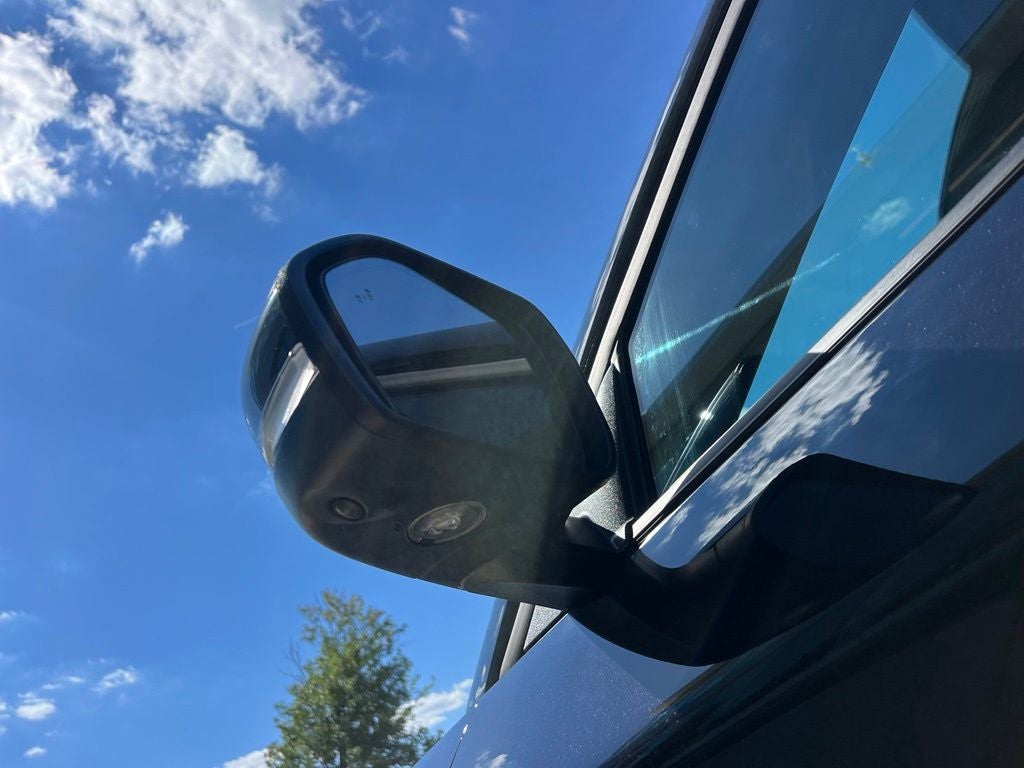 2026 Ford Explorer Tremor 4WD | Ultimate Pkg | Pano Roof | 360 Camera