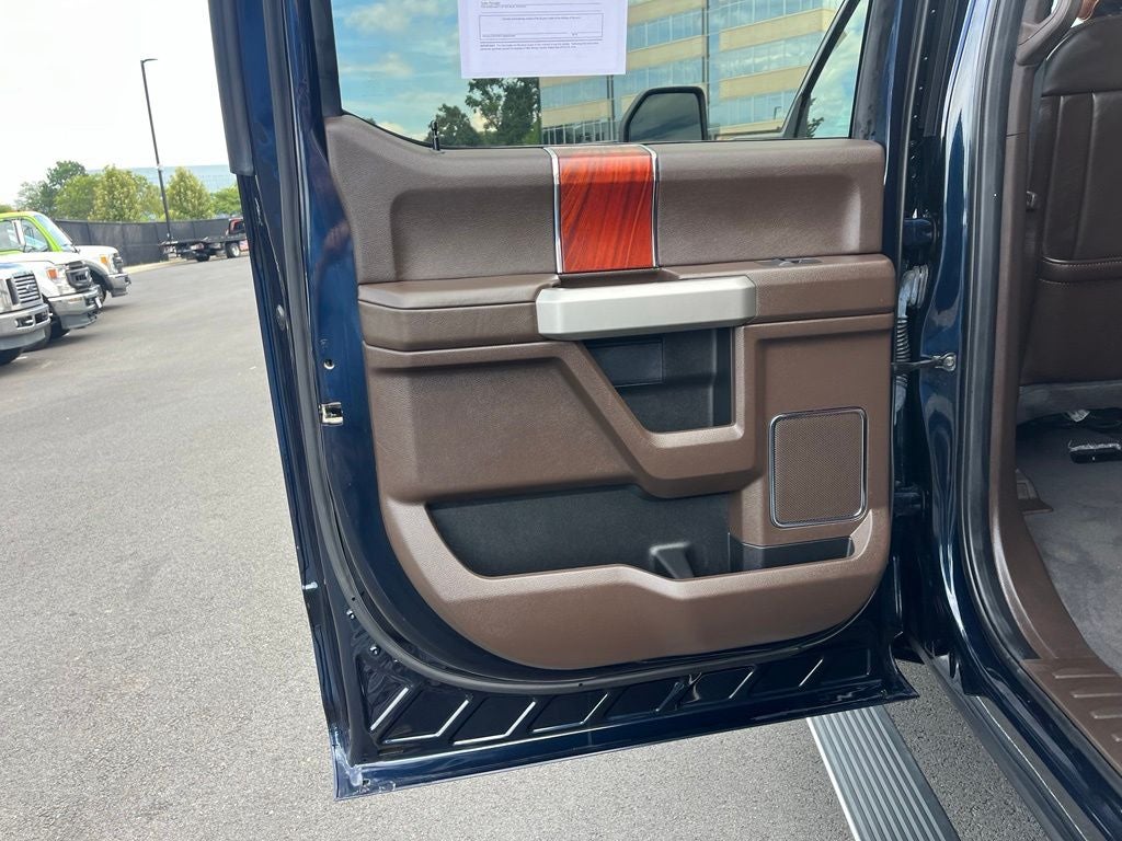 2022 Ford F-250SD King Ranch 4WD | Ultimate Pkg | Pano Roof | BLIS