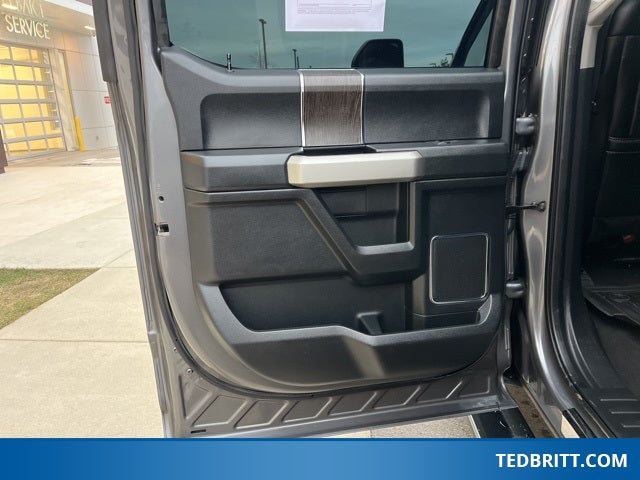 2021 Ford F-250SD Lariat 4WD | Pano Roof | Ultimate Pkg | Black Appear Pkg