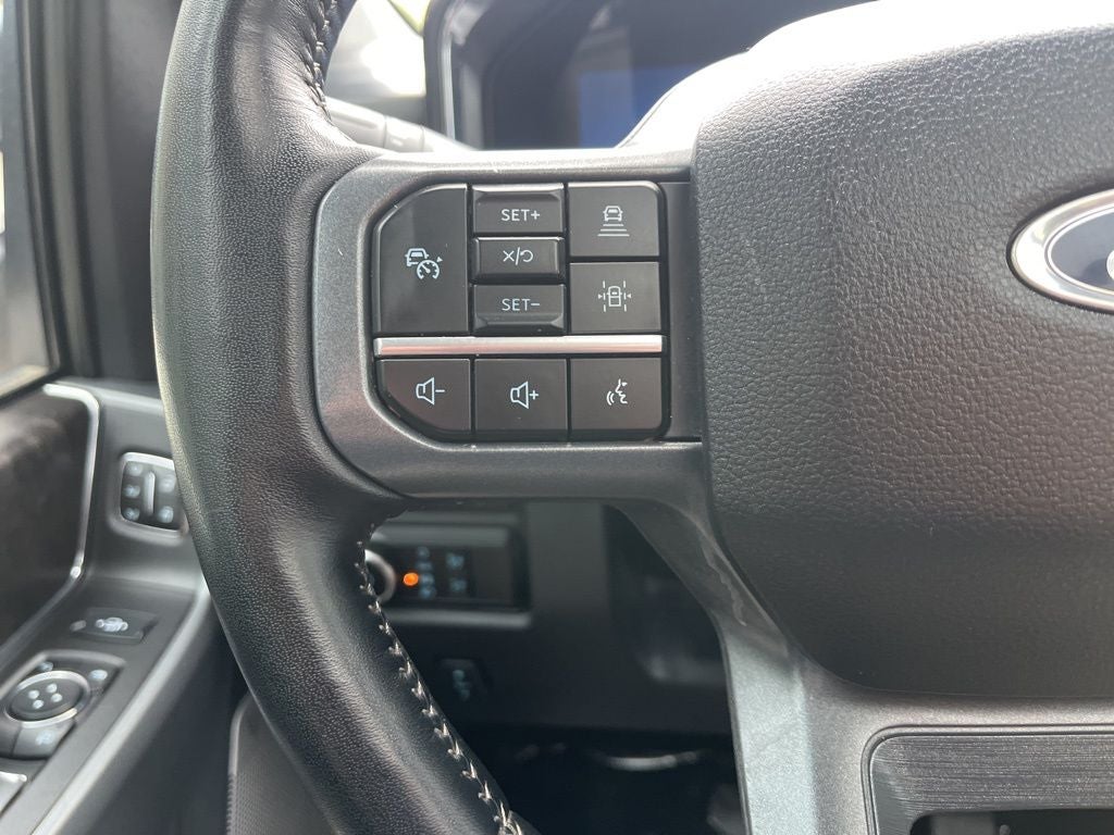 2024 Ford F-250SD Lariat 4WD | Pano Roof | 360 Camera | Ultimate Pkg