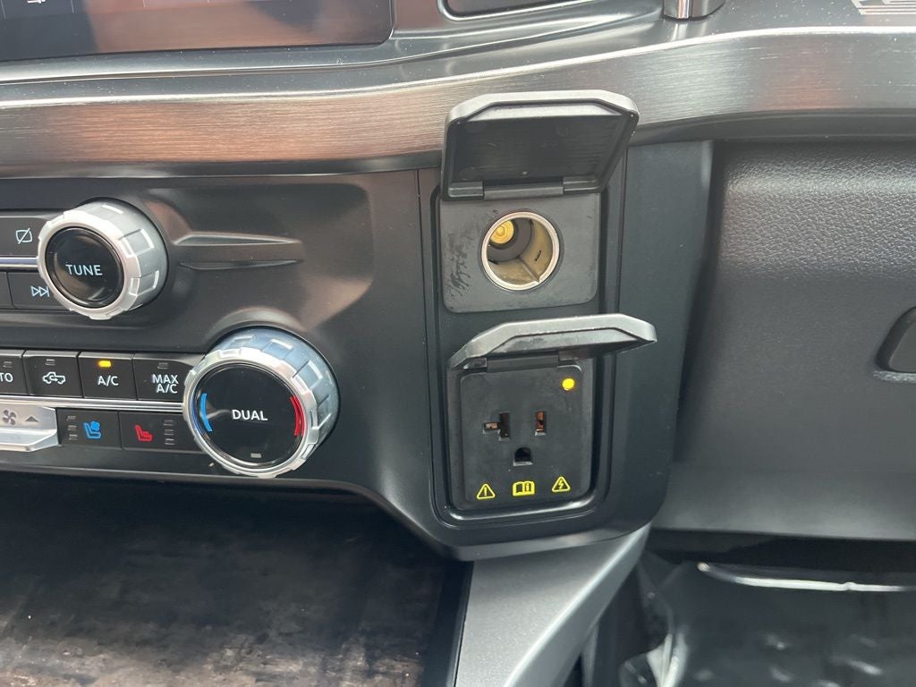 2024 Ford F-250SD Lariat 4WD | Pano Roof | 360 Camera | Ultimate Pkg