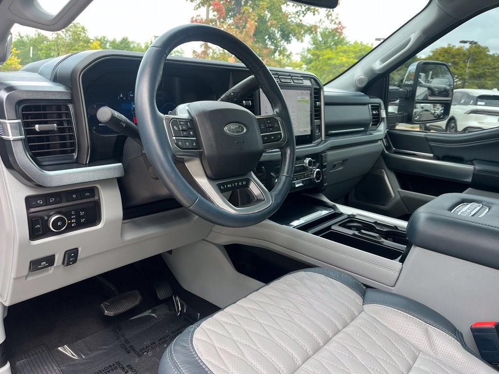 2024 Ford F-350SD Limited 4WD | FX4 Pkg | Pano Roof | HUD | BLIS