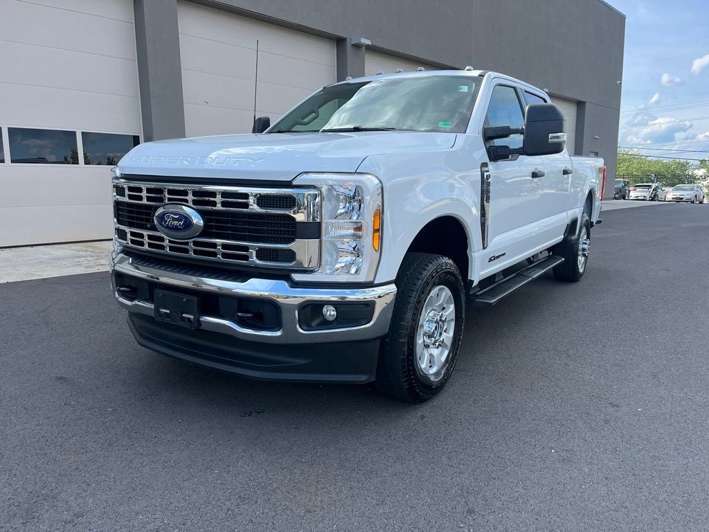 2024 Ford F-350SD XLT 4WD | Sync 4 | CarPlay/Android | Remote Start