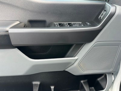 2024 Ford F-350SD XLT 4WD | Sync 4 | CarPlay/Android | Remote Start