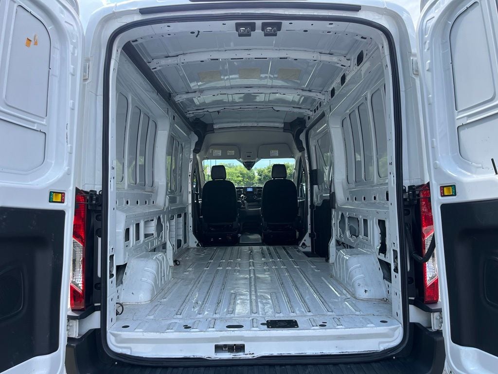 2024 Ford Transit-250 Base Medium Roof Cargo Van | 148" WB