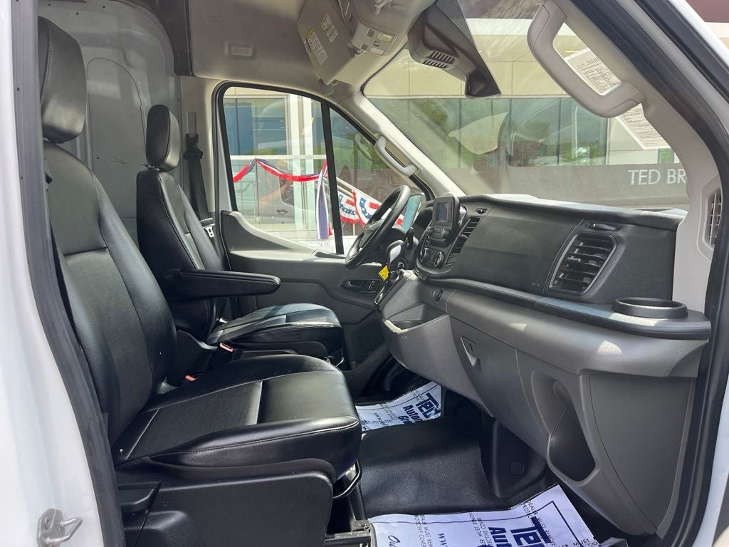2024 Ford Transit-250 Base Medium Roof Cargo Van | 148" WB